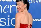 Τα γυμνά οπίσθιά της και ένα νέο τατουάζ έδειξε η Katy Perry στο κόκκινο χαλί  - Κεντρική Εικόνα