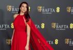 Η Dua Lipa υιοθέτησε αμέτρητα trends με τα looks της στα φετινά BAFTAs - Κεντρική Εικόνα